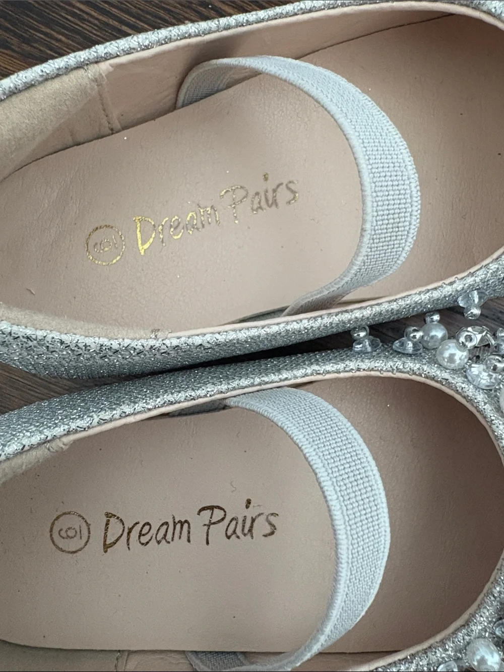 Dream Pairs Girls' Glitter Mary Jane size 6M